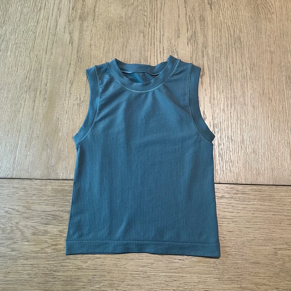 Athleta Renew Seamless Muscle Tank Size XXS Slate Blue - Picture 4 of 9